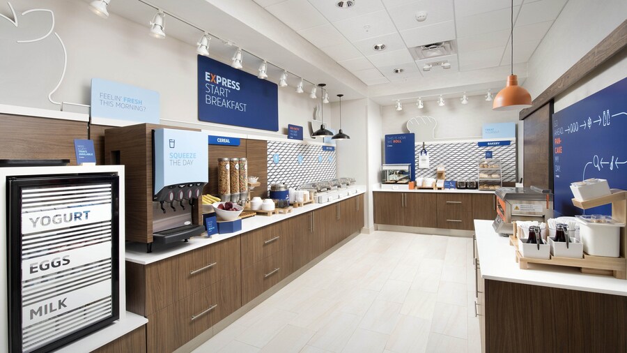 Holiday Inn Express & Suites Nokomis Sarasota South by IHG