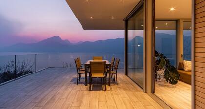 Dream view, infinity pool, privacy & nature. Villa