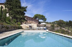 Piscina all'aperto