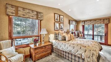 6 chambres, fer et planche à repasser, Wi-Fi, draps fournis