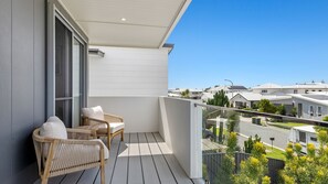 Terrace/patio - Coastal Breeze 12a - Kingscliff Studio (Kingscliff)
