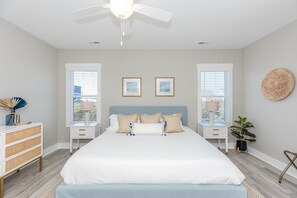 4 bedrooms, iron/ironing board, free WiFi, bed sheets