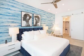 2 bedrooms, desk, iron/ironing board, travel cot