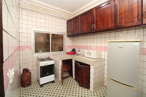 Dishwasher - Furnished apartment in Douala, Makepe (Douala)