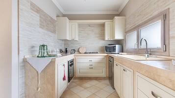 Villa | Cucina privata | Lavastoviglie