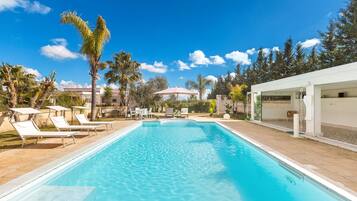 Piscina all'aperto