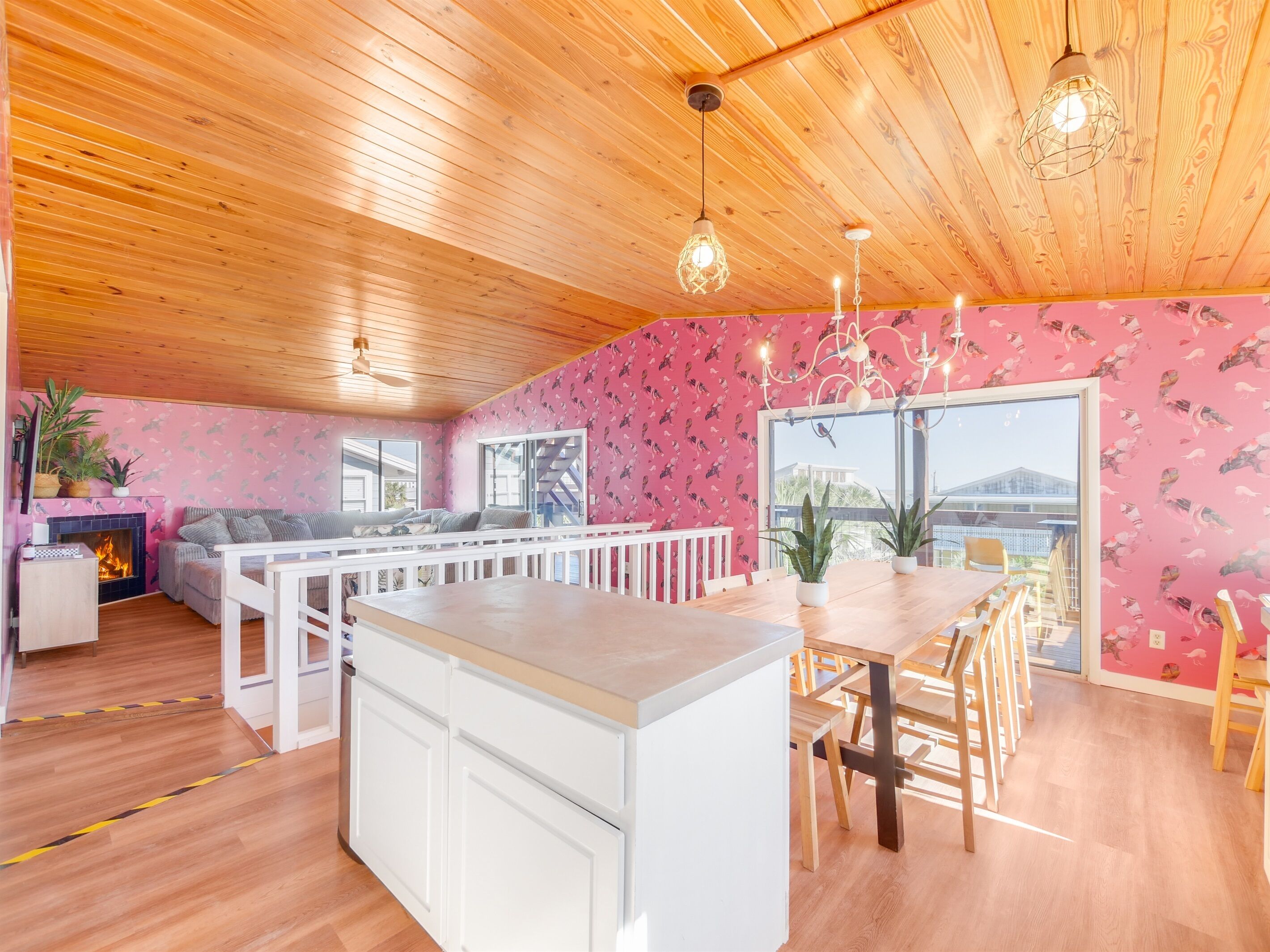 Ocean Views! Private Pool! Fun Decor.