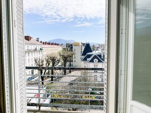 Interior - #FF | Pretty light in Grenoble ☀ | T2 (Grenoble)