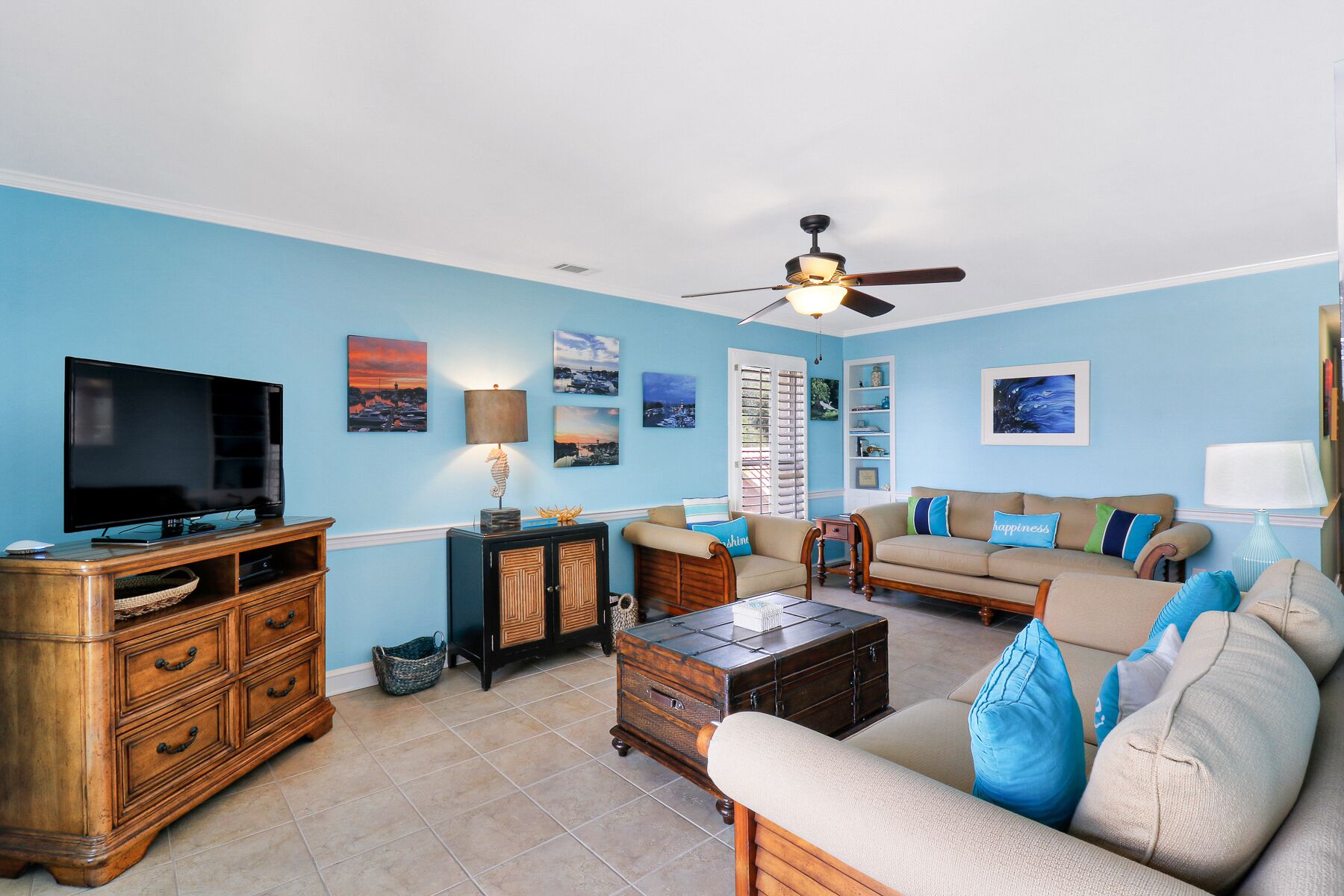 Penthouse 3 bed villa overlooking the World famous Harbour Town Yacht Basin