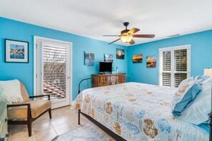 3 bedrooms, desk, iron/ironing board, free WiFi - Penthouse 3 bed villa overlooking the World famous Harbour Town Yacht Basin (Hilton Head Island)