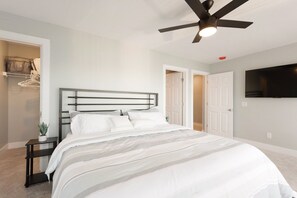 3 bedrooms, iron/ironing board, travel cot, free WiFi