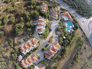 Exterior - LASSIA STUDIOS (Lesvos)