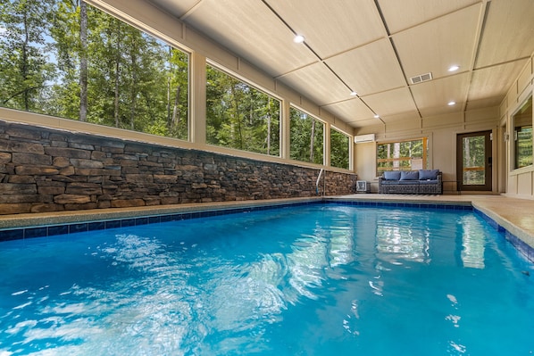 Piscine couverte, piscine chauffée