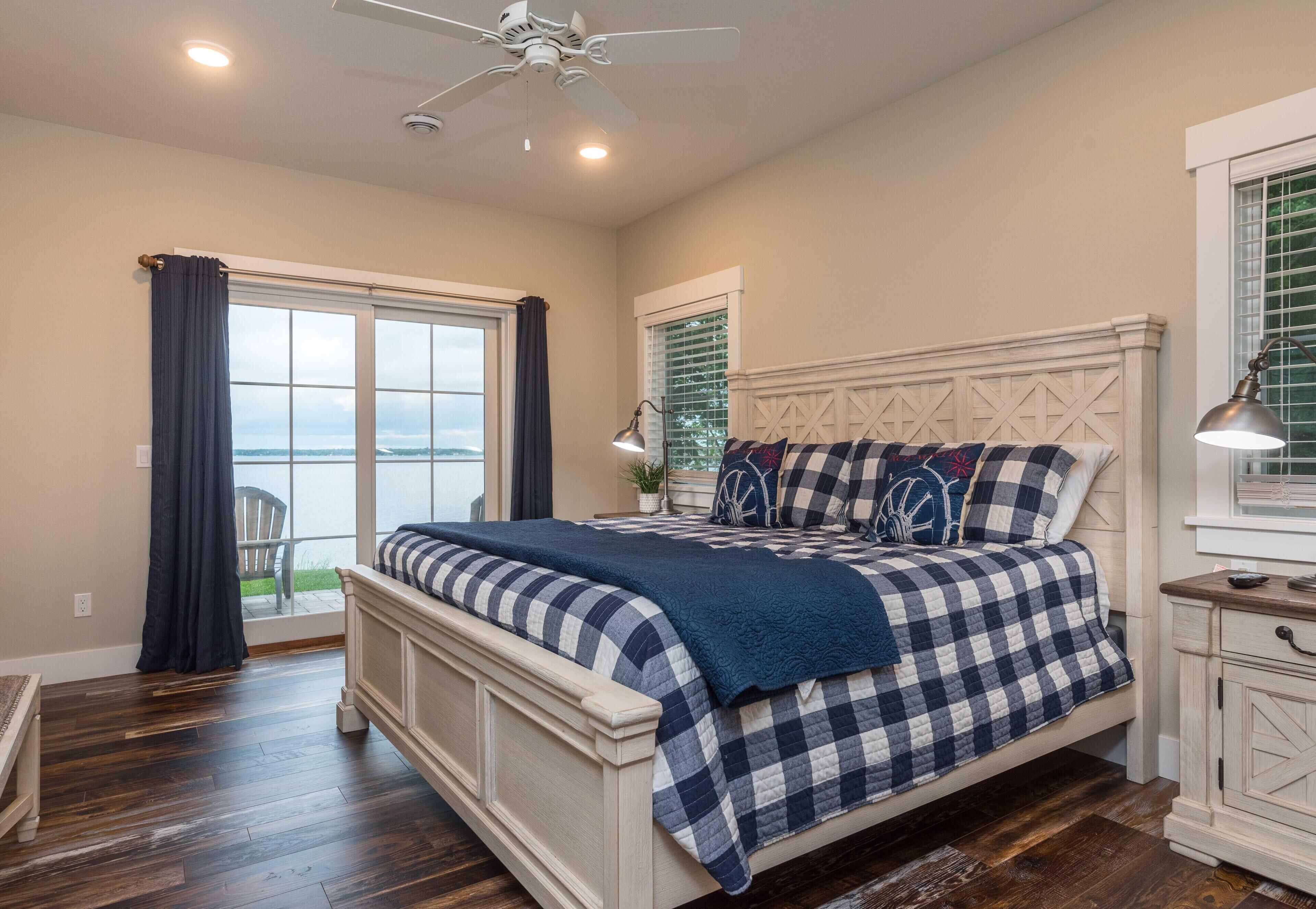 Spacious 2BR/2BA Lakeside Condo w/Fireplace - Beach is Right Outside Your Door