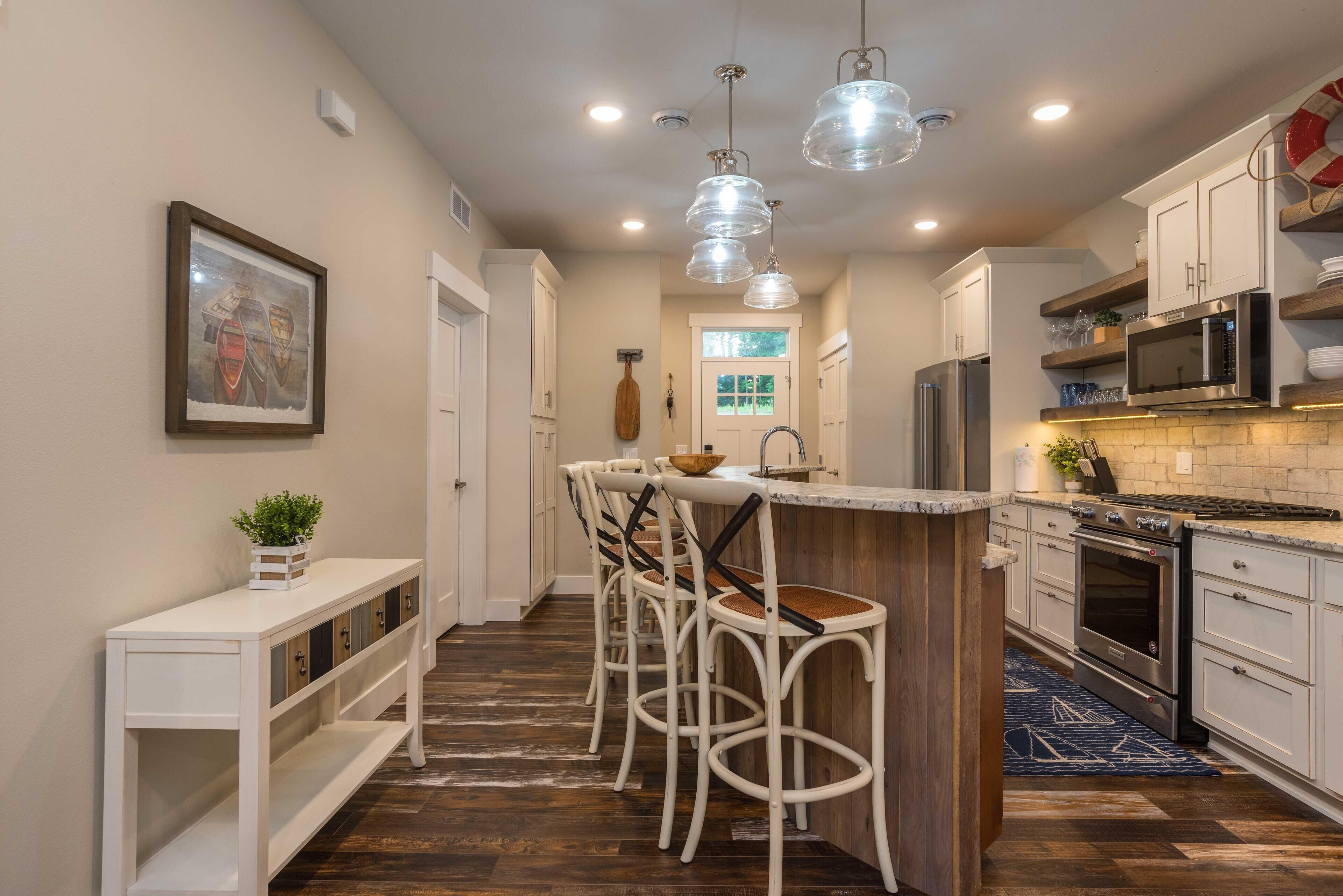 Spacious 2BR/2BA Lakeside Condo w/Fireplace - Beach is Right Outside Your Door