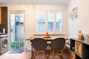 Interior - Modern Terraced House in Dublin 3 (Dublin 3)