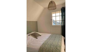 2 chambres, fer et planche à repasser, Wi-Fi gratuit