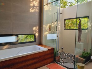 Exclusive-Apartment, 1 King-Bett und Schlafsofa | Dusche im Bad