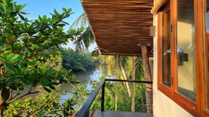 Exterior - Innerzen Riverside Homestay Ben Tre (Phu Khuong)