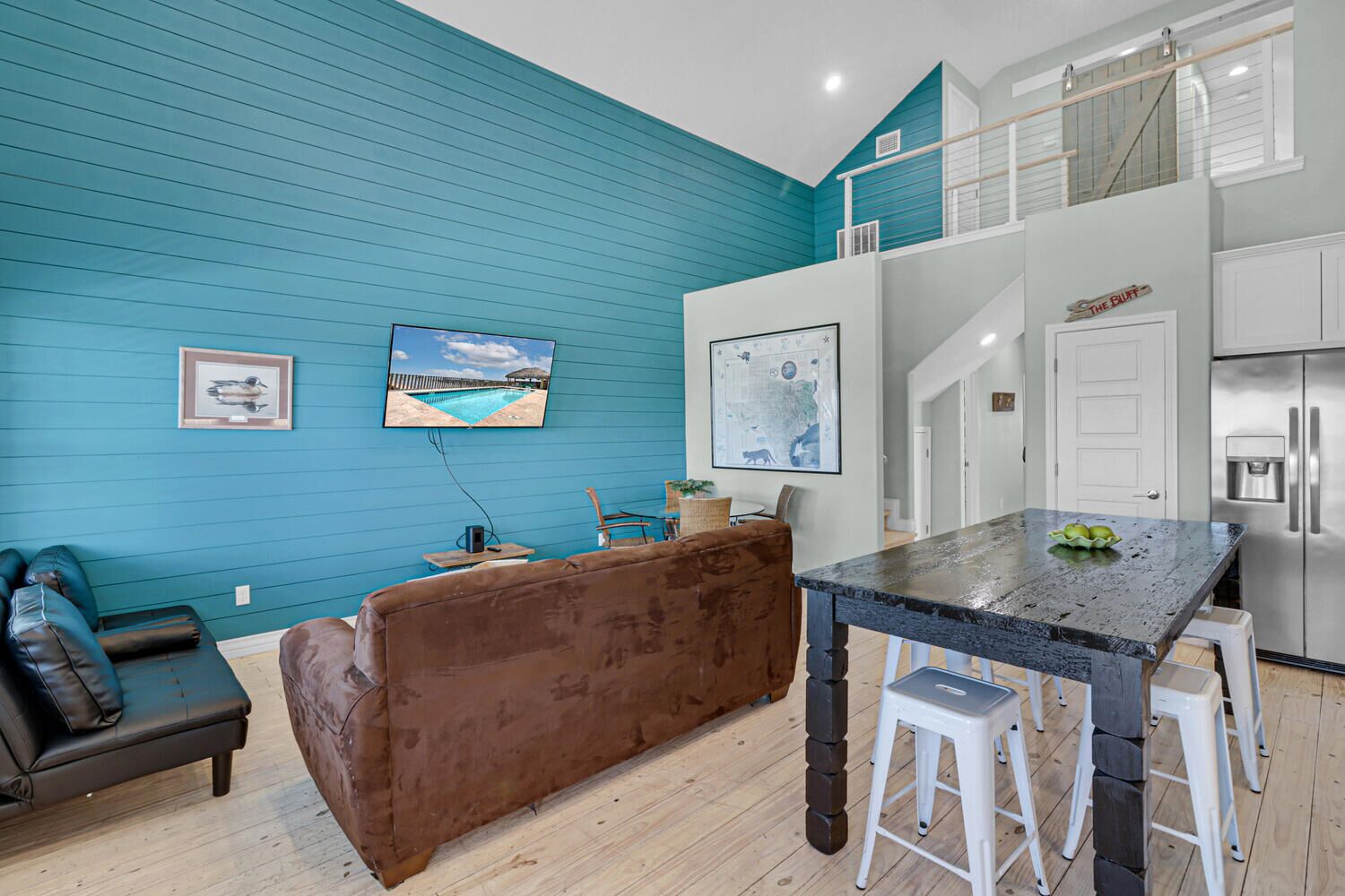 Brand New 3/3! Private fishing pier with dock space! Pool! AMAZING Views!