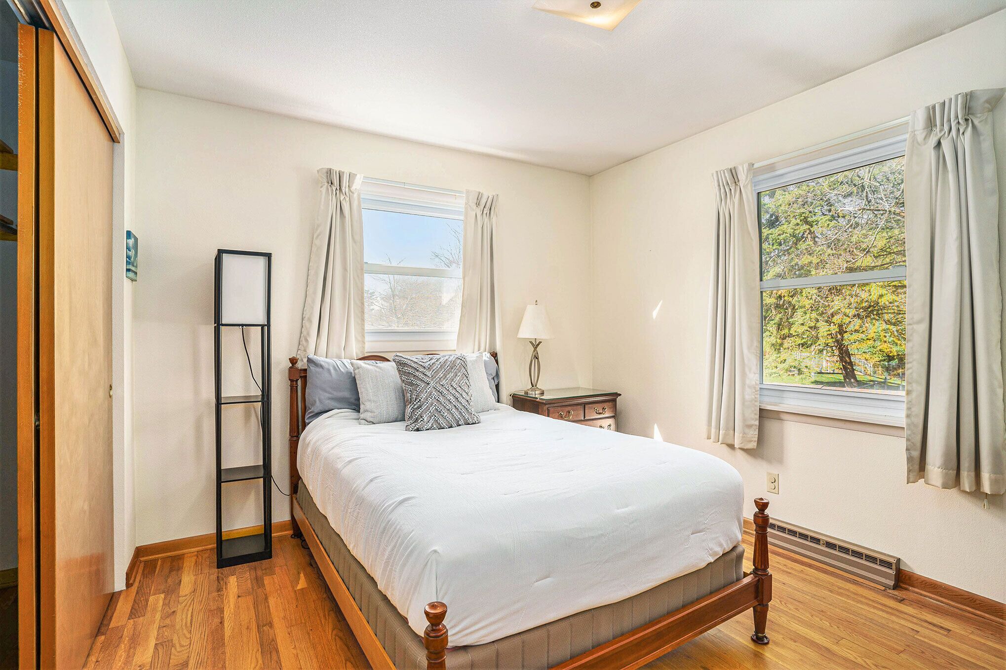 3 Bedroom Home near Beach