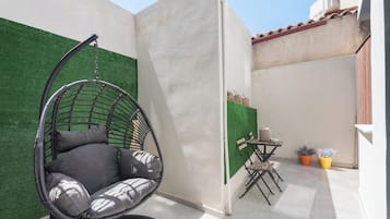 Deluxe Studio | Terrace/patio