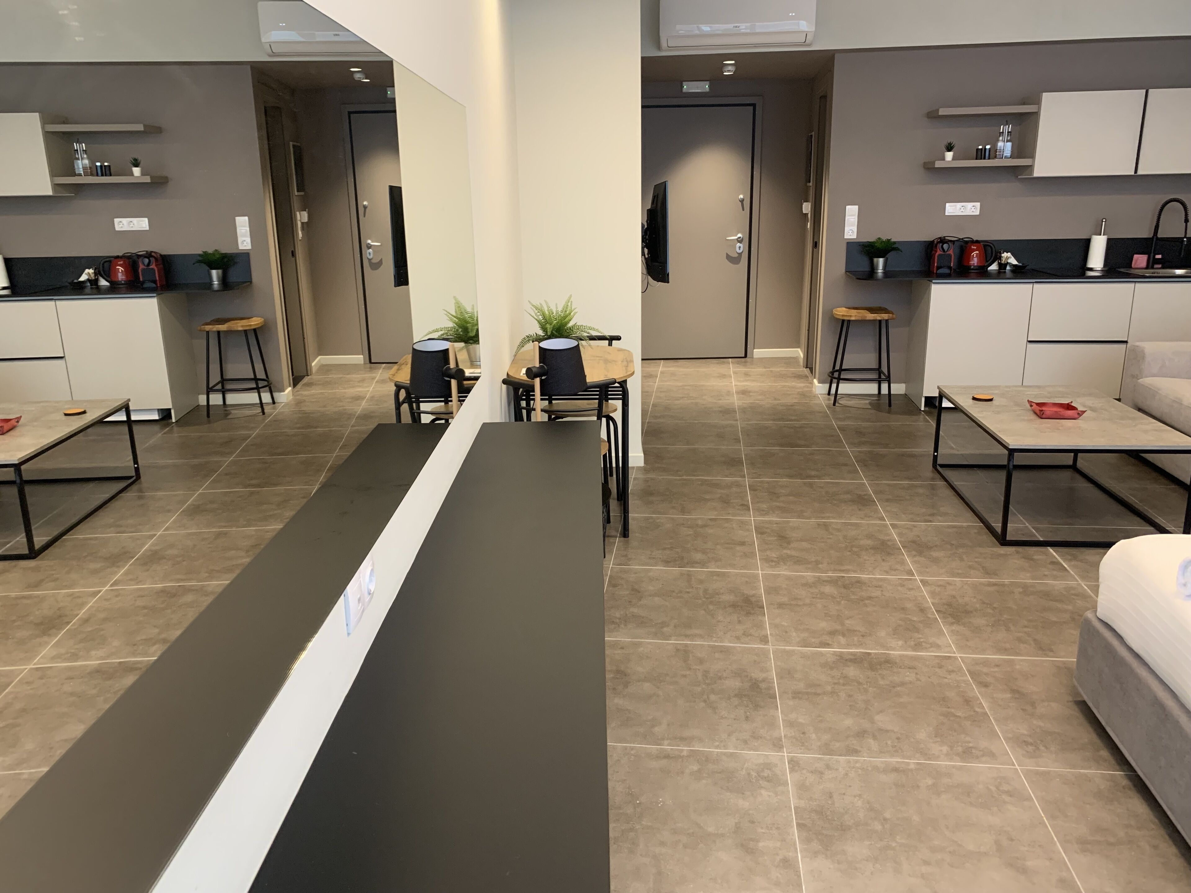 Suite estudio superior | Ropa de cama de alta calidad, edredón y decoración personalizada 