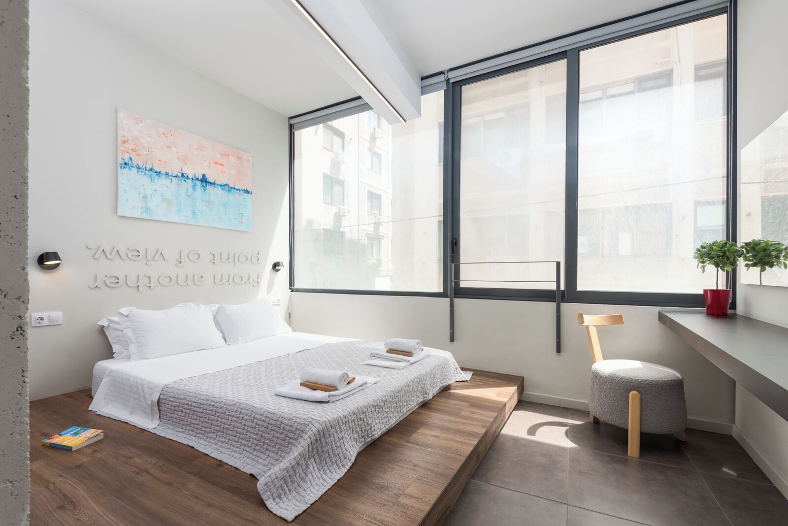  Junior Suite | Street view