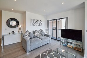 TV, DVD player, offices