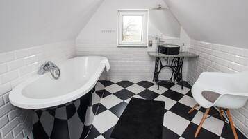 Dusj, boblebad, hårføner og bidé