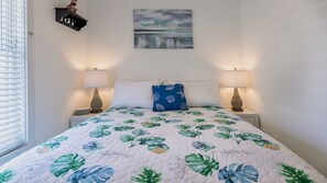 2 chambres, bureau, fer et planche à repasser, accès au Wi-Fi (inclus)