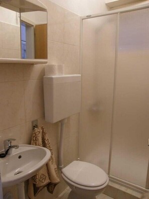 Baignoire, serviettes fournies