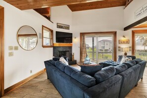 House, 4 Bedrooms | Living area - The Sandcastle 4 Bedroom Home by RedAwning (Port Bolivar)