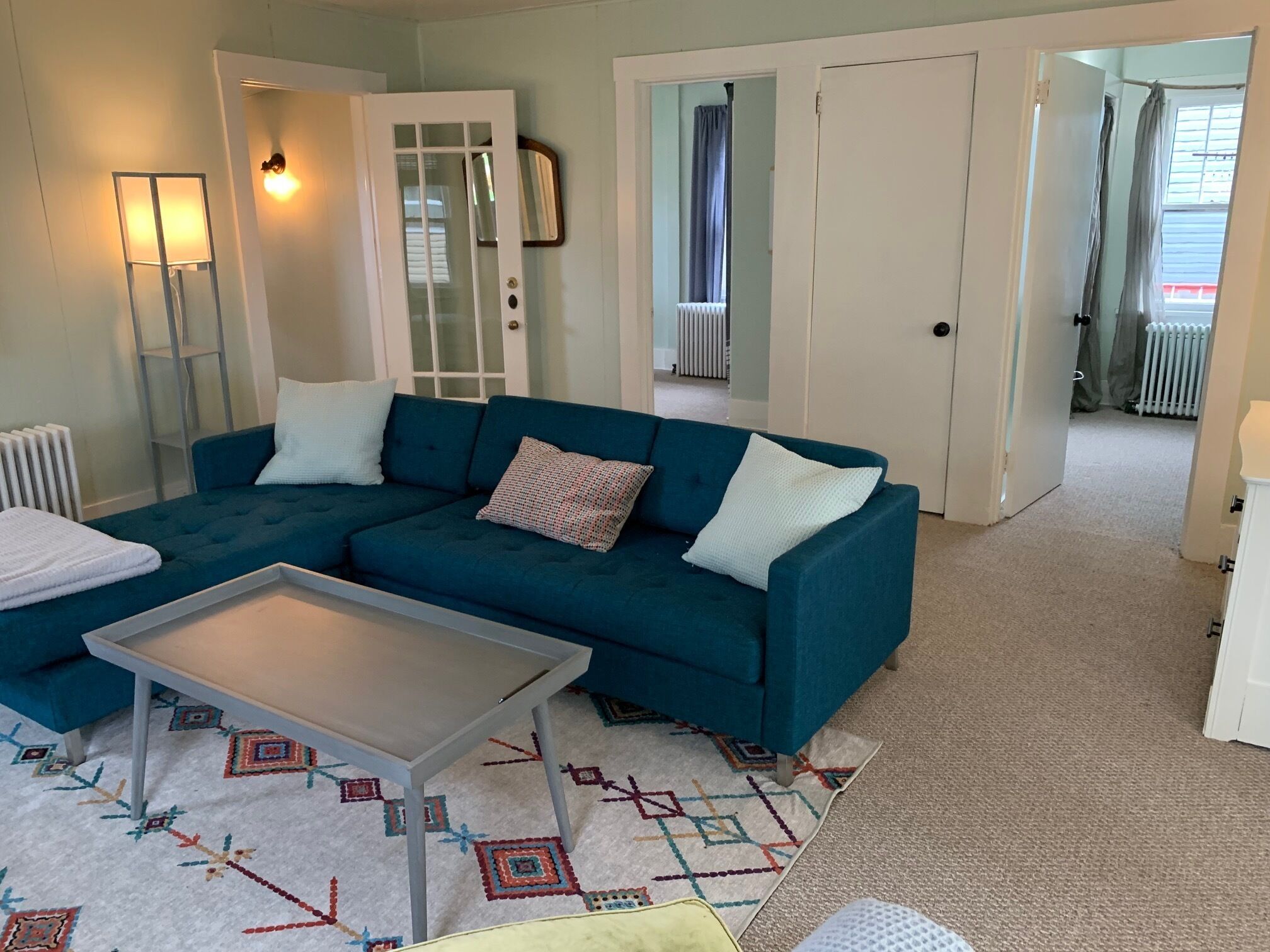 Bessie's Nest- Tranquil Home Close to Public Beach