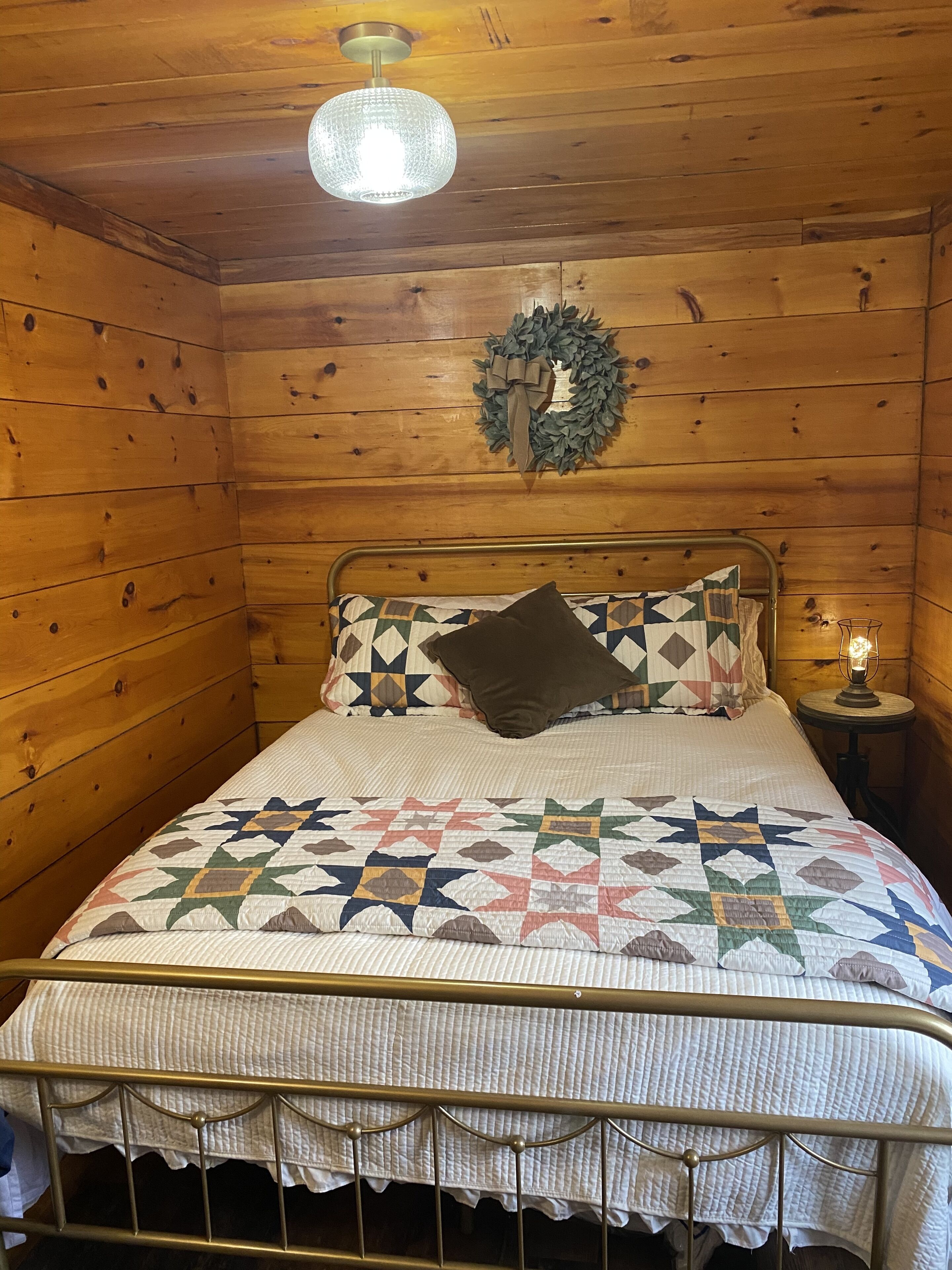 RRG Cabin close to Hollerwood, Daniel Boone Backcountry Byway, and Rock Climbing