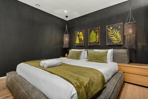 1 dormitorio, tabla de planchar con plancha, Internet y ropa de cama