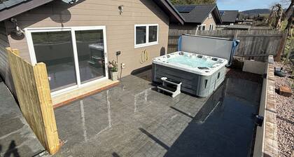 Woodend lodge with 6 seater private hottub