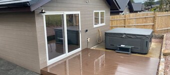 Woodend lodge with 6 seater private hottub