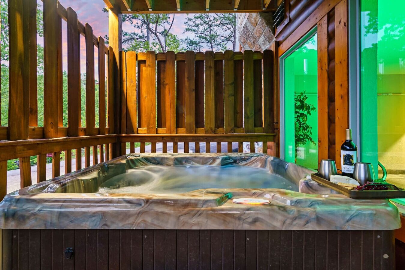 مغطس سبا خارجي