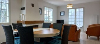 12 km St Gilles Croix de Vie to Coex. Sea, Golf, 3 lakes. 25 km Sables d'olonne 