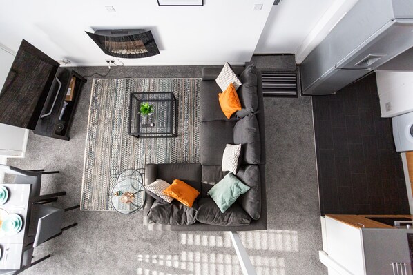 Télévision à écran plat