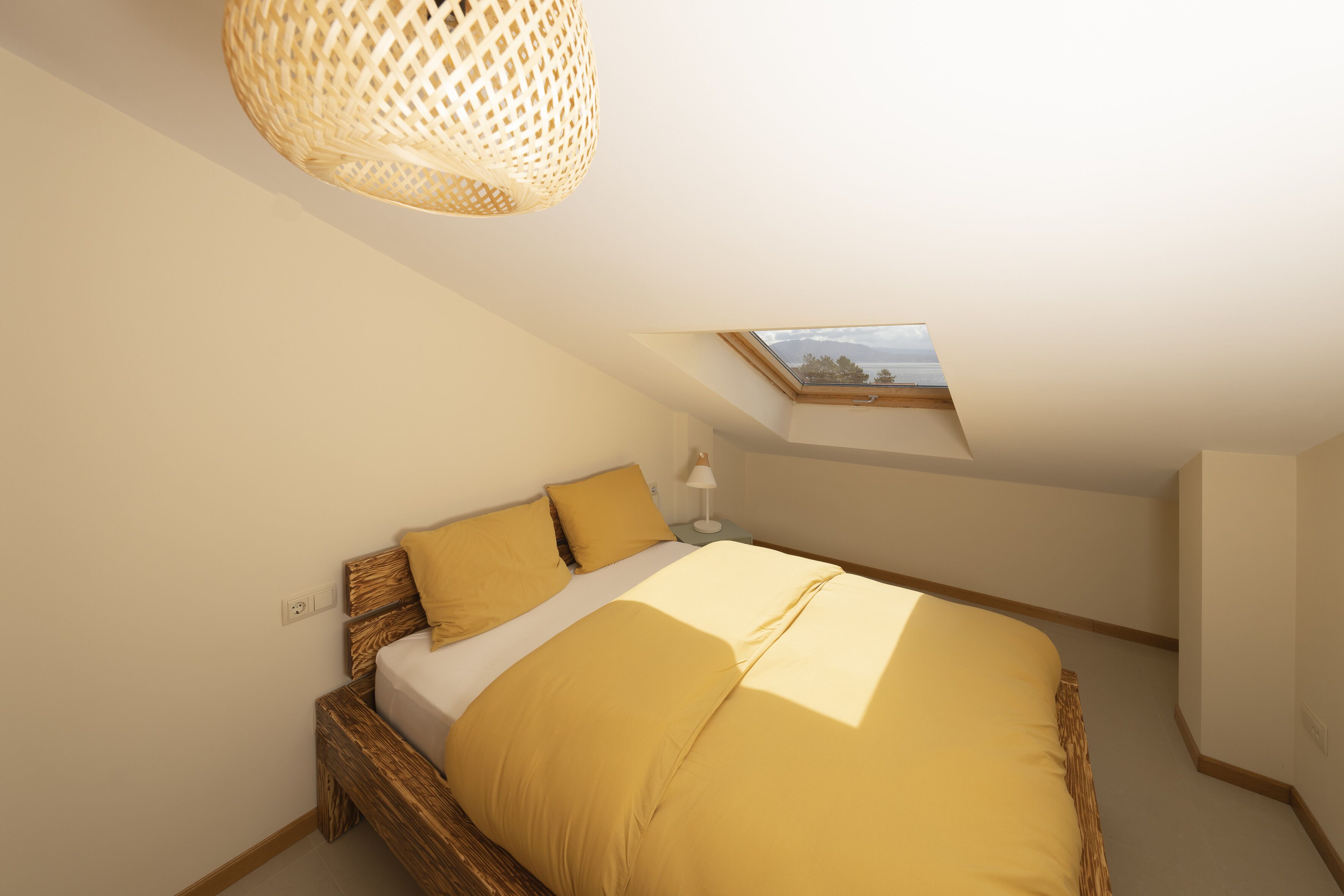 1 slaapkamer, geluiddichte muren, wifi, beddengoed