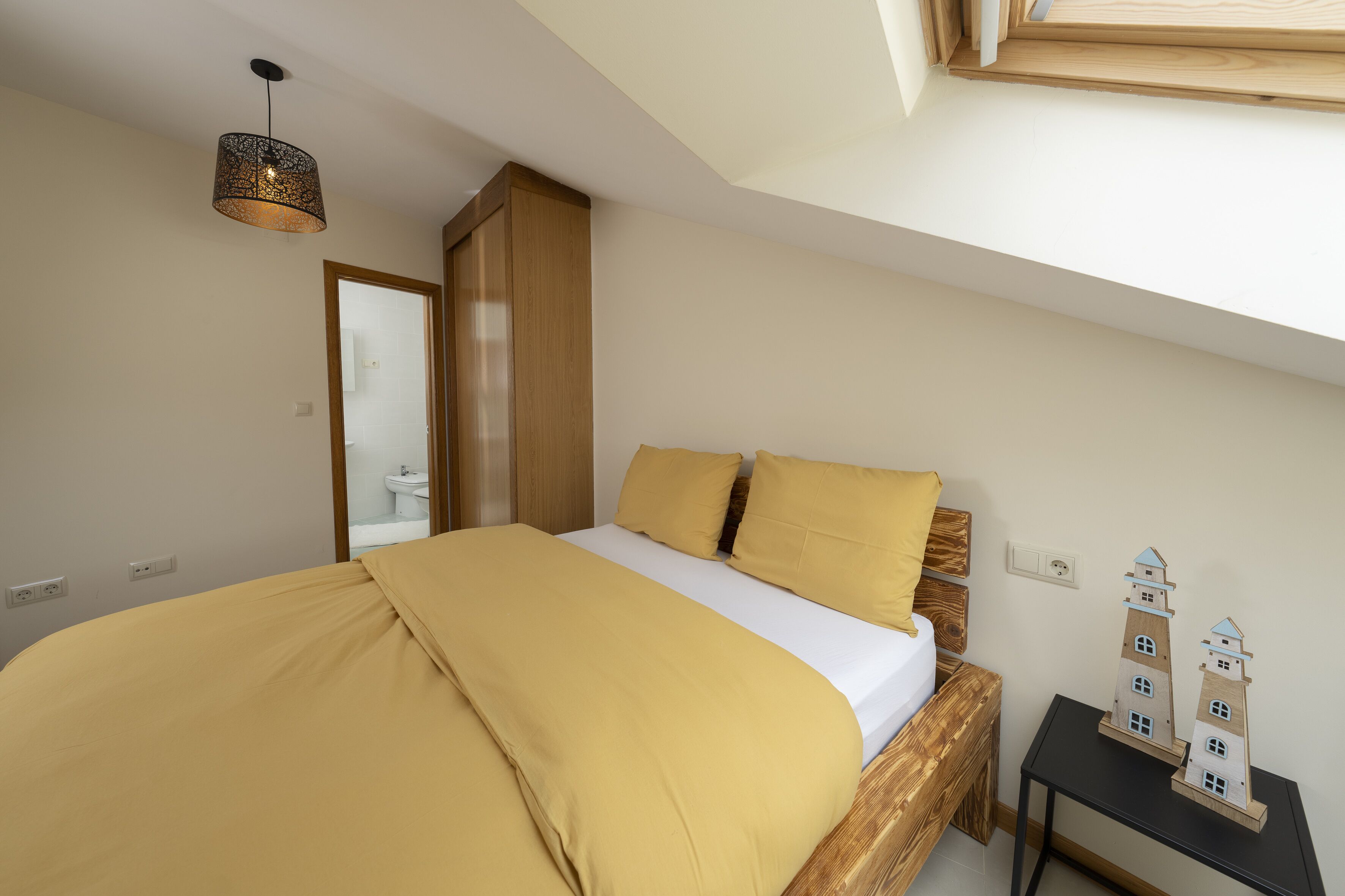 2 habitaciones, wifi y ropa de cama 