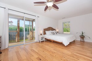 3 bedrooms, iron/ironing board, travel crib, free WiFi