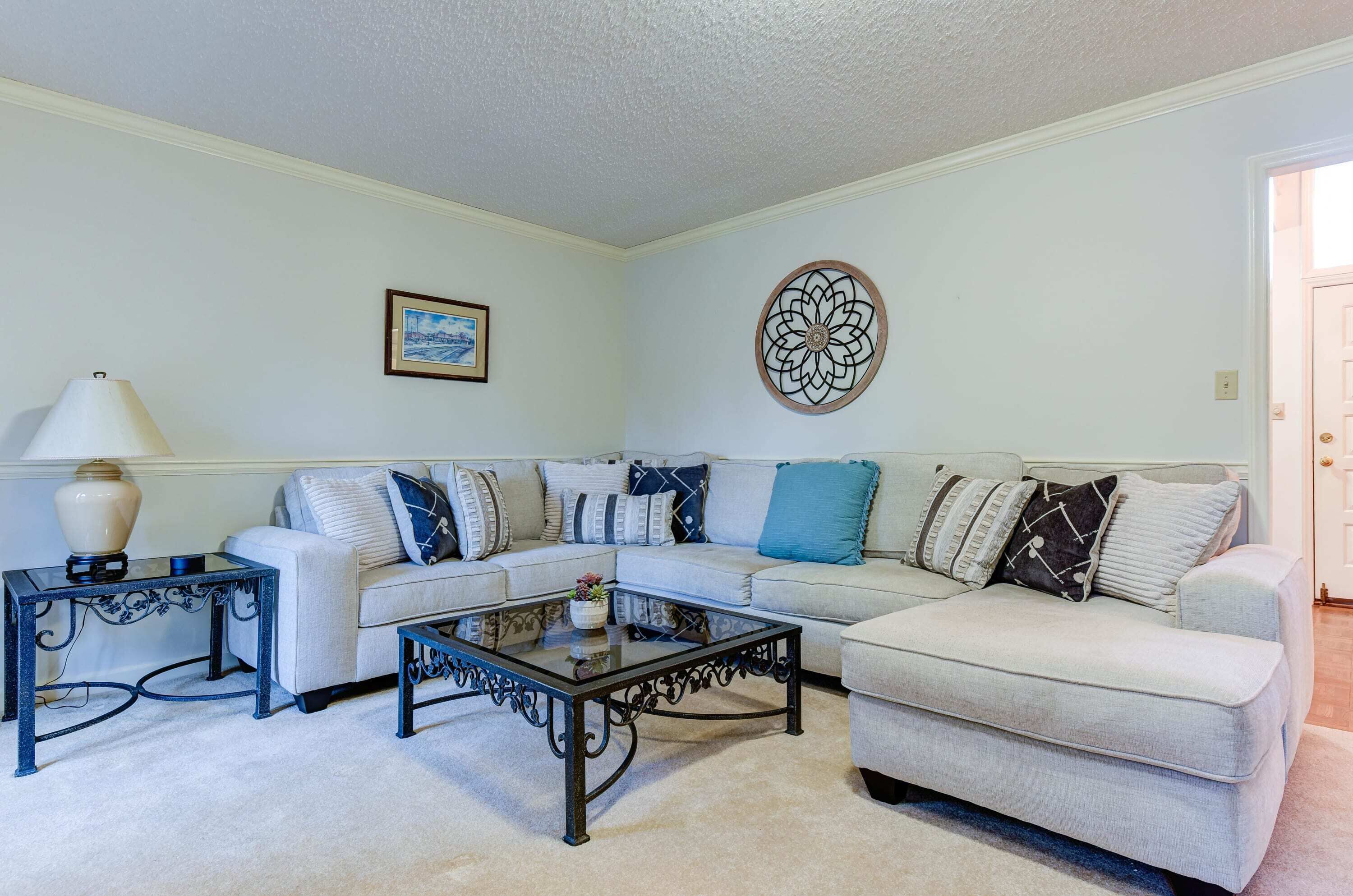 CANE CREEK VILLA! Pool, Game Room, Outdoor Theater! Mountain View!