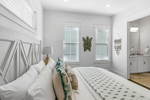 4 室のベッドルーム、アイロン / アイロン台、インターネット、ベッドシーツ