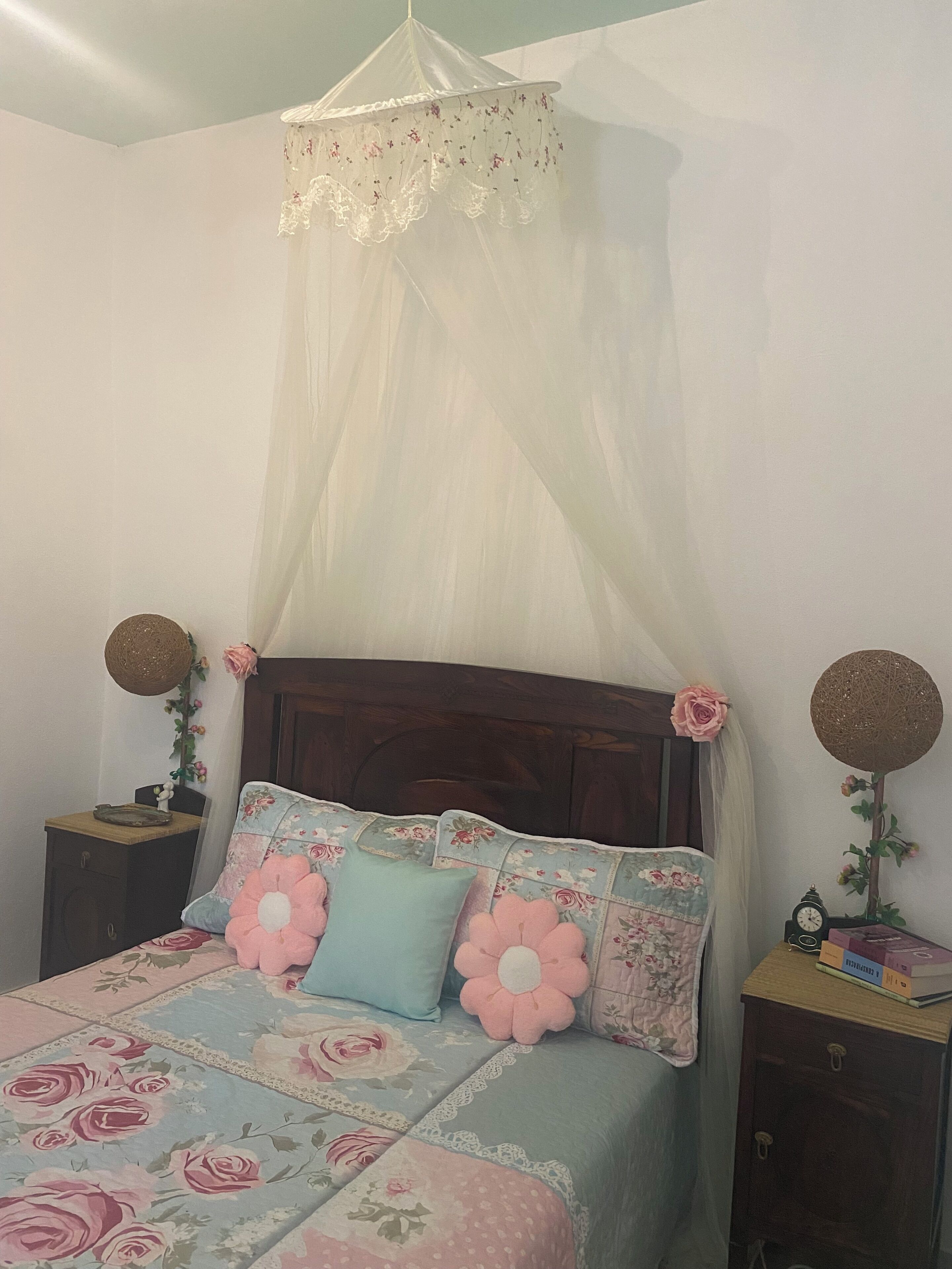 1 dormitorio, tabla de planchar con plancha, wifi y ropa de cama