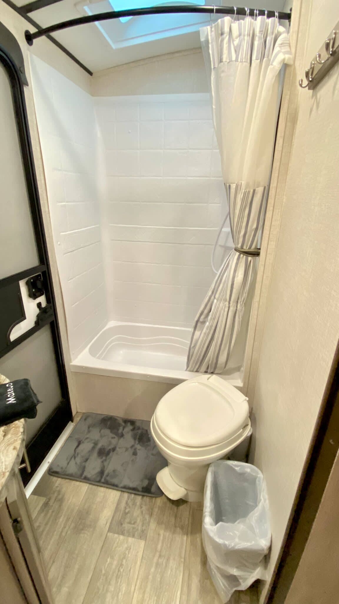 Waterfront glamping on the bay with fishing dock