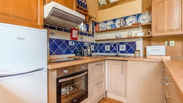 Cottage | Interior