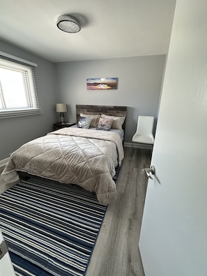 2 bedrooms, desk, free WiFi, bed sheets